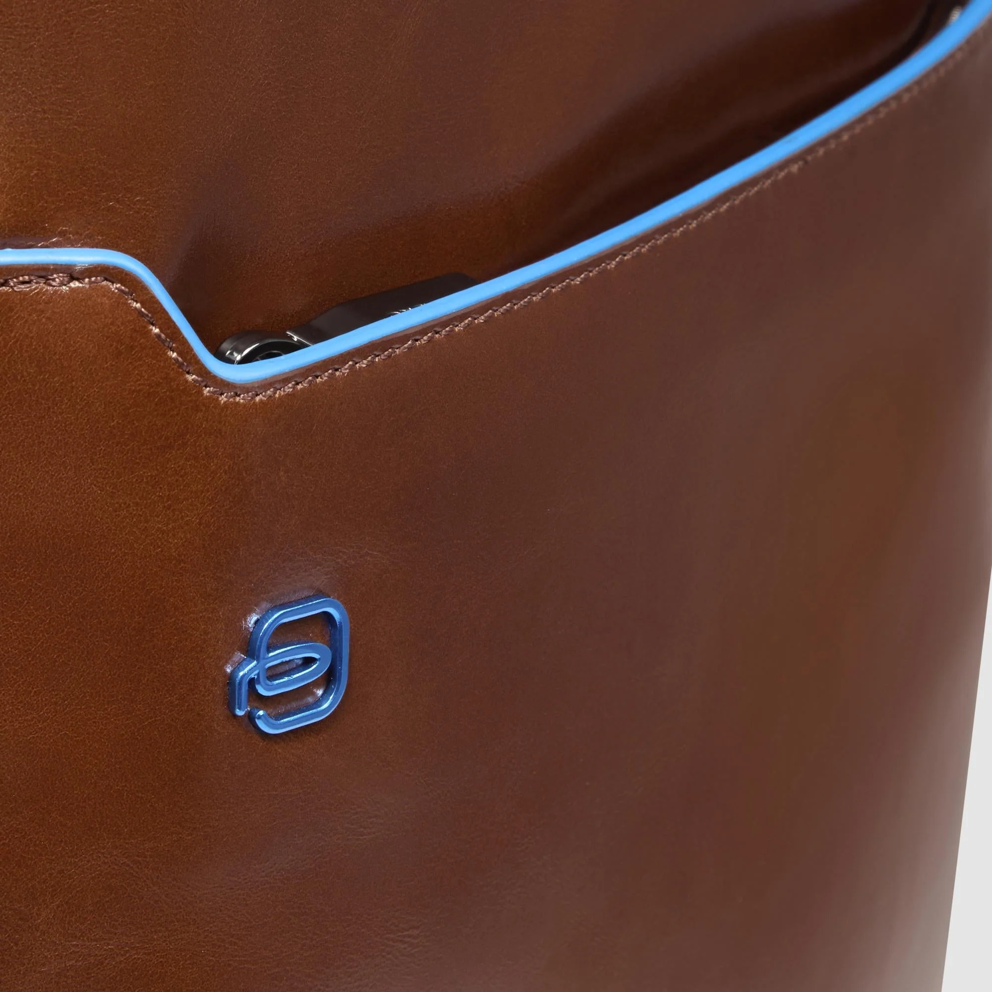 Zaino Piquadro PC14" 2 Comparti B2 Marrone - immagine 2