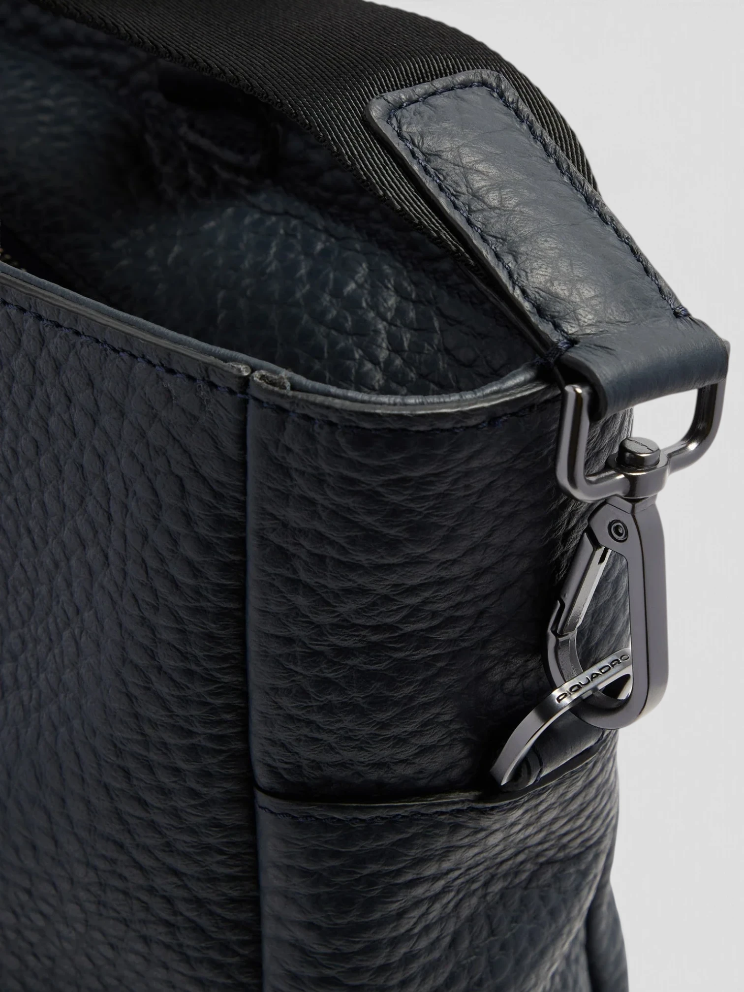 Borsa convertibile in zaino Piquadro Materia Blu/Verde - immagine 9