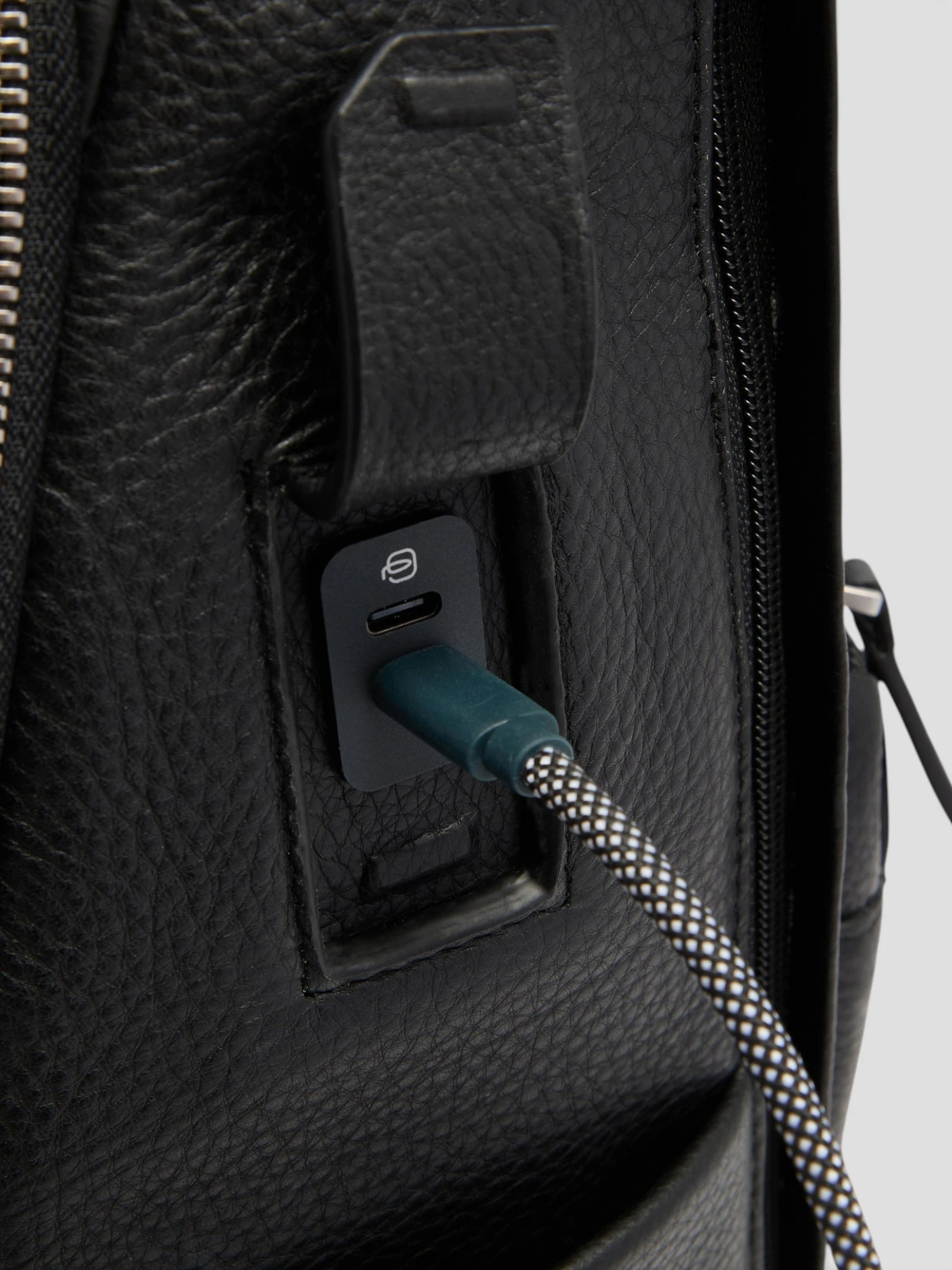 Zaino Piquadro W144 Nero - immagine 5