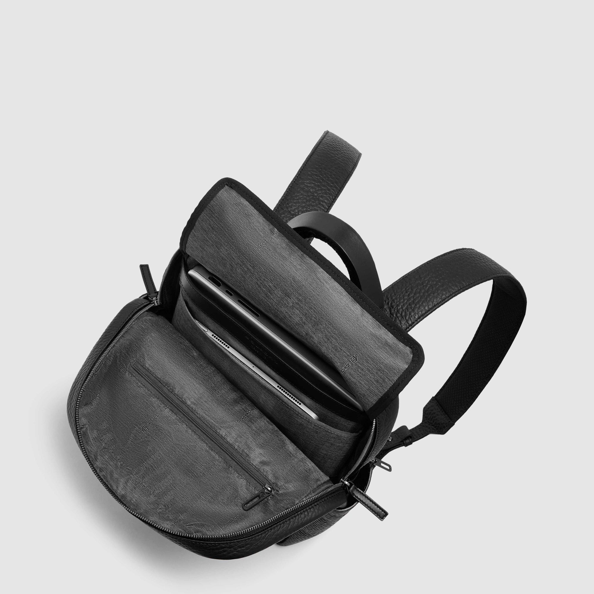 Zaino uomo porta pc 14" a due scomparti Piquadro Materia Nero - immagine 4
